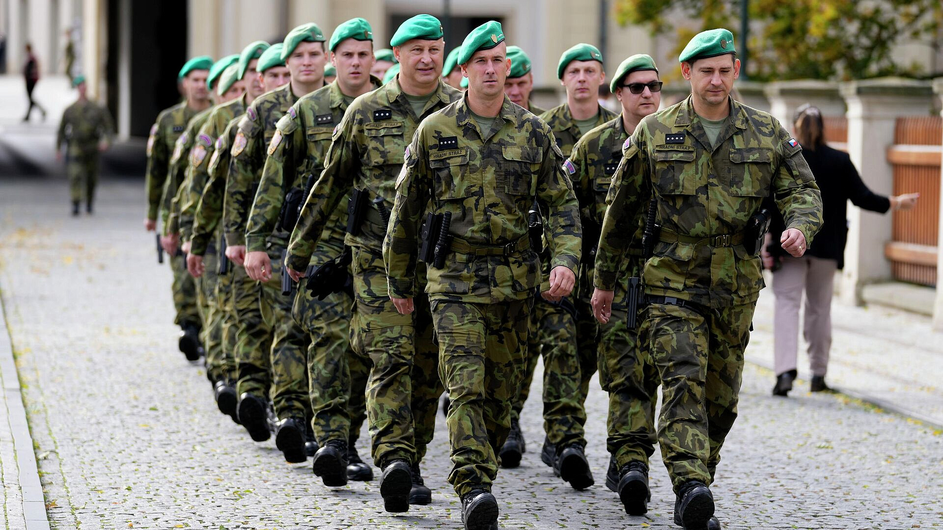 В Чехии военные увольняются из-за конфликта на Украине, пишут СМИ