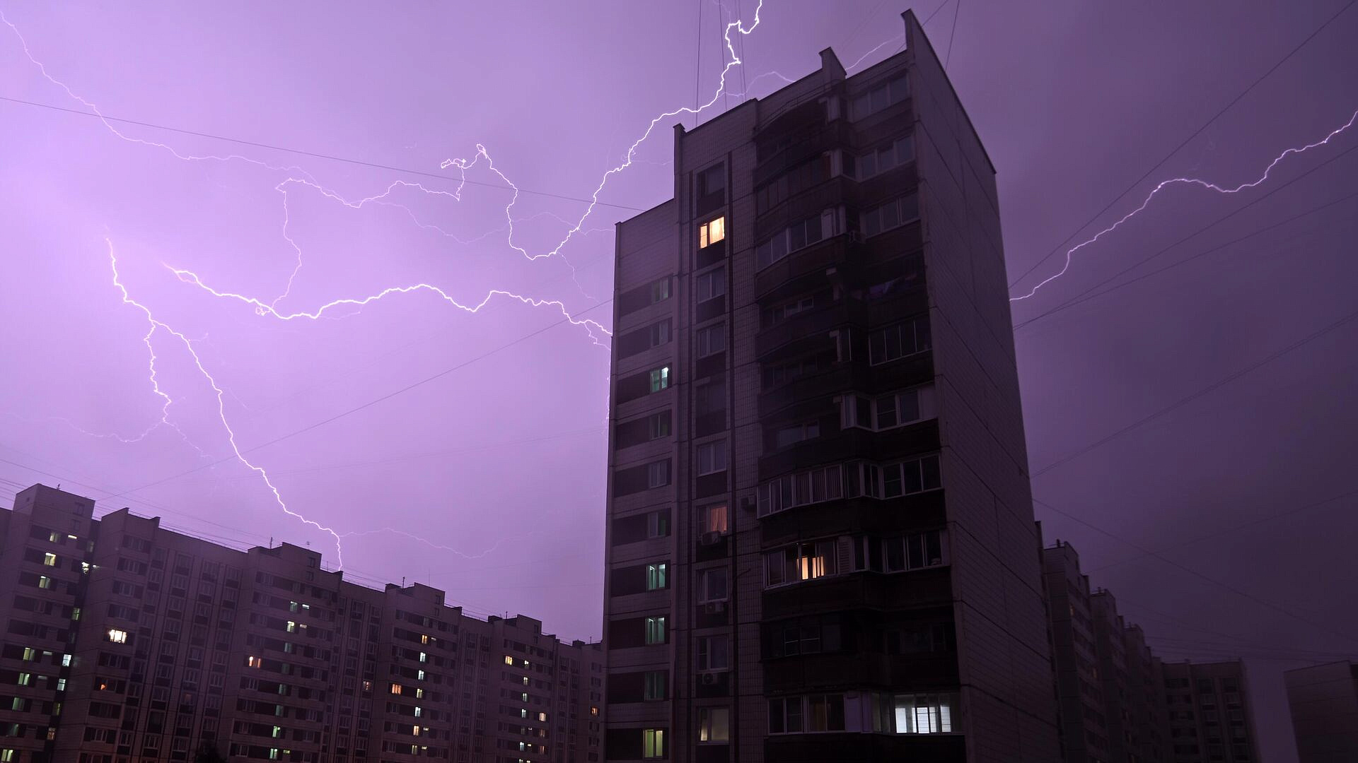 Синоптик рассказала, когда ждать первую весеннюю грозу в Москве