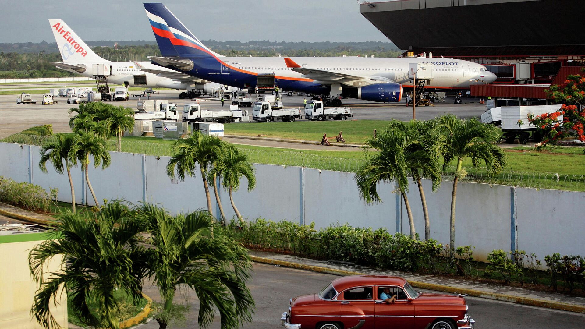 Никитин рассказал от чего зависит авиасообщение с Кубой