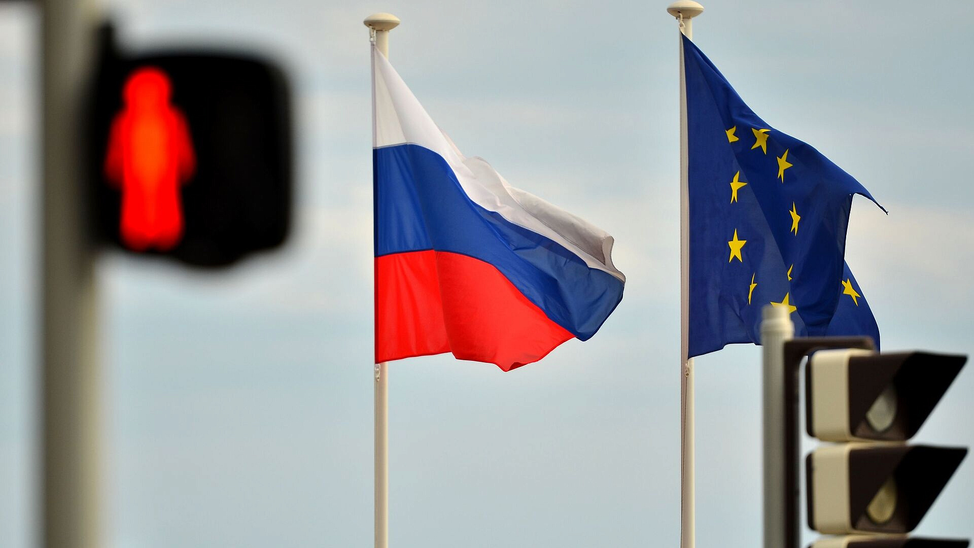 "Это абсурд!" В США неожиданно ответили на нападки Европы на Россию