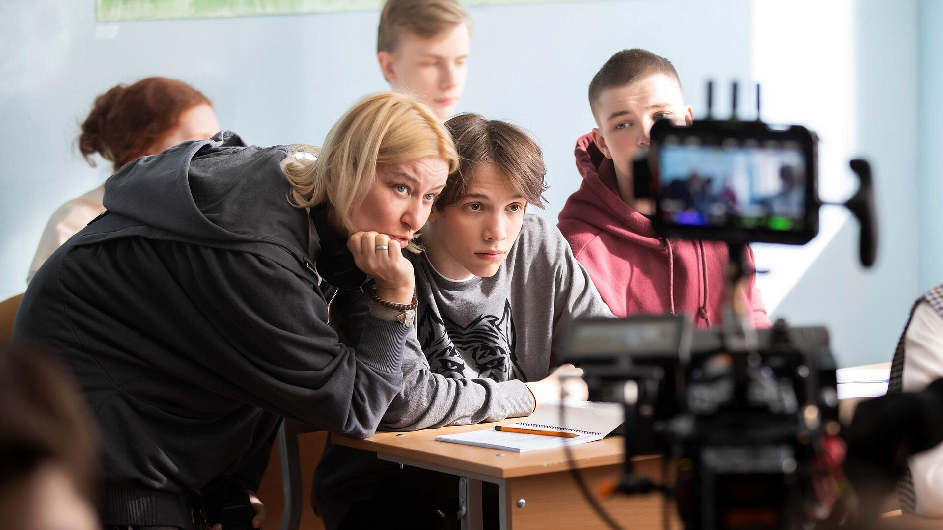 По бестселлеру "Нелюбовь сероглазого короля" снимут полнометражный фильм