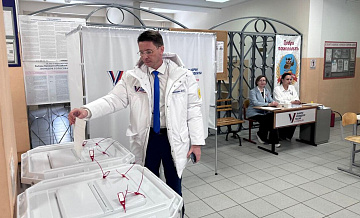 Глава Мособлизбиркома проголосовал на участке в Красногорске