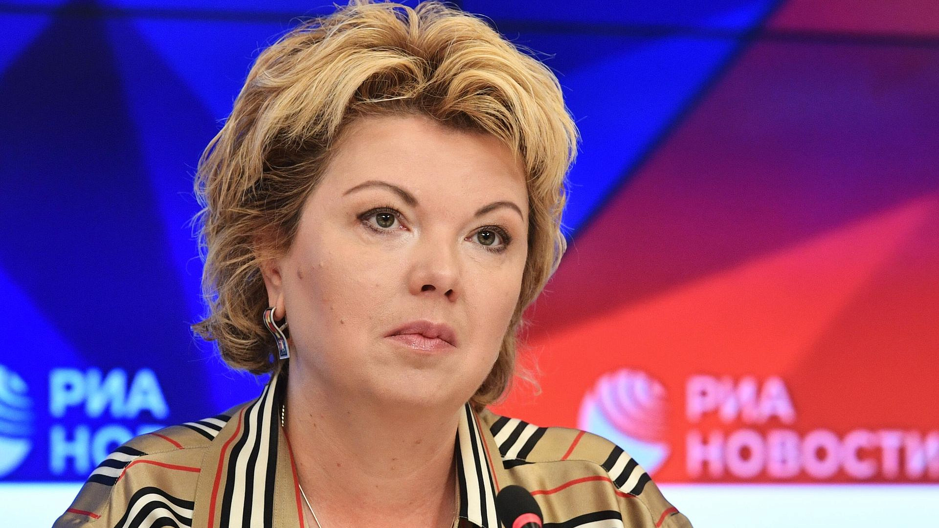 Учитель должен быть для детей навигатором и маяком, заявила Ямпольская