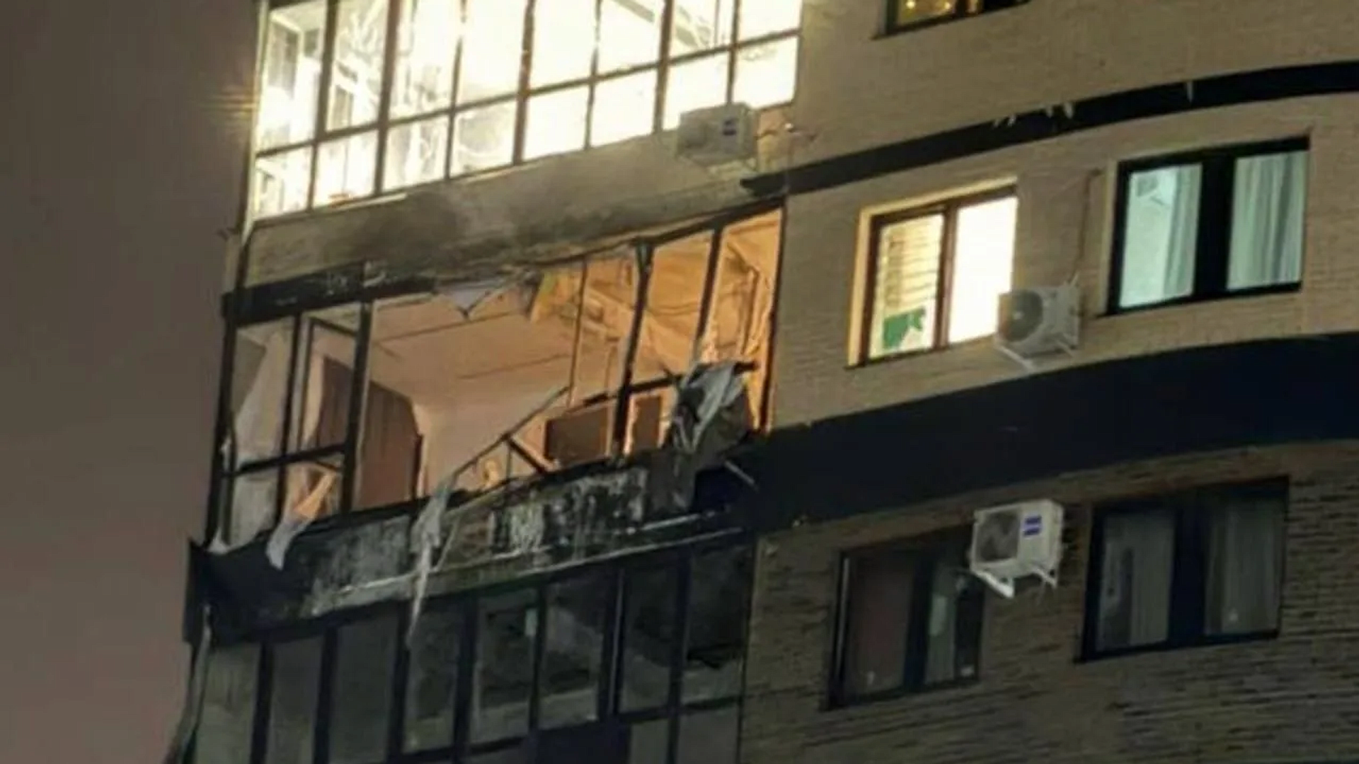 Из-за атаки БПЛА в Краснодаре повреждены несколько квартир