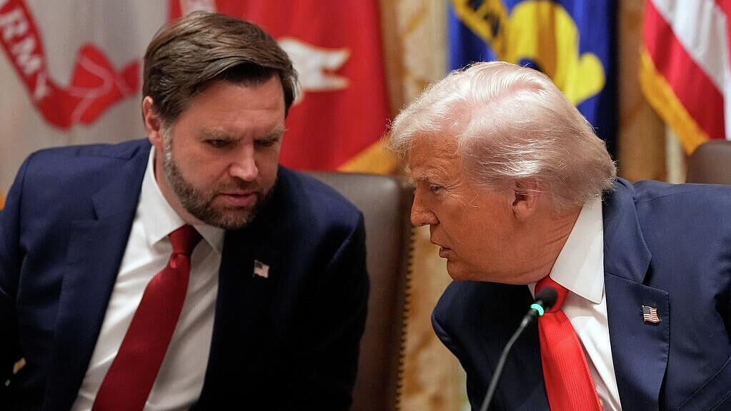 Вэнс не проявил большого энтузиазма в вопросе атаки на Иран, заявил Трамп