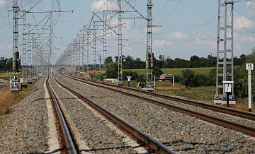 Три поезда ФПК задерживаются из-за ЧП с БПЛА в Волгоградской области