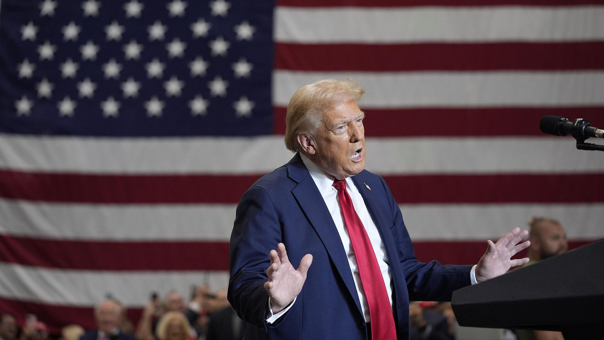 В США раскрыли число задержанных при Трампе мигрантов