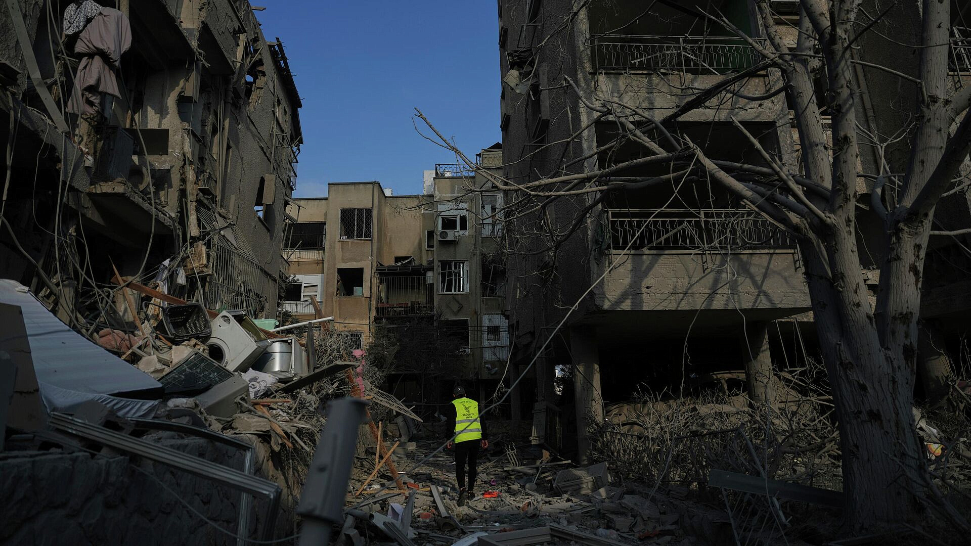 � ������� ����� 35 ������� ������� ��� ����� ����� ������ �����