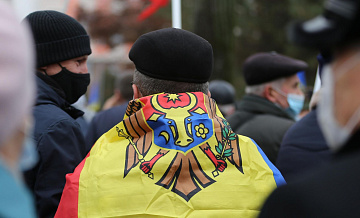 Опрос: более половины жителей Молдавии против присоединения к Румынии