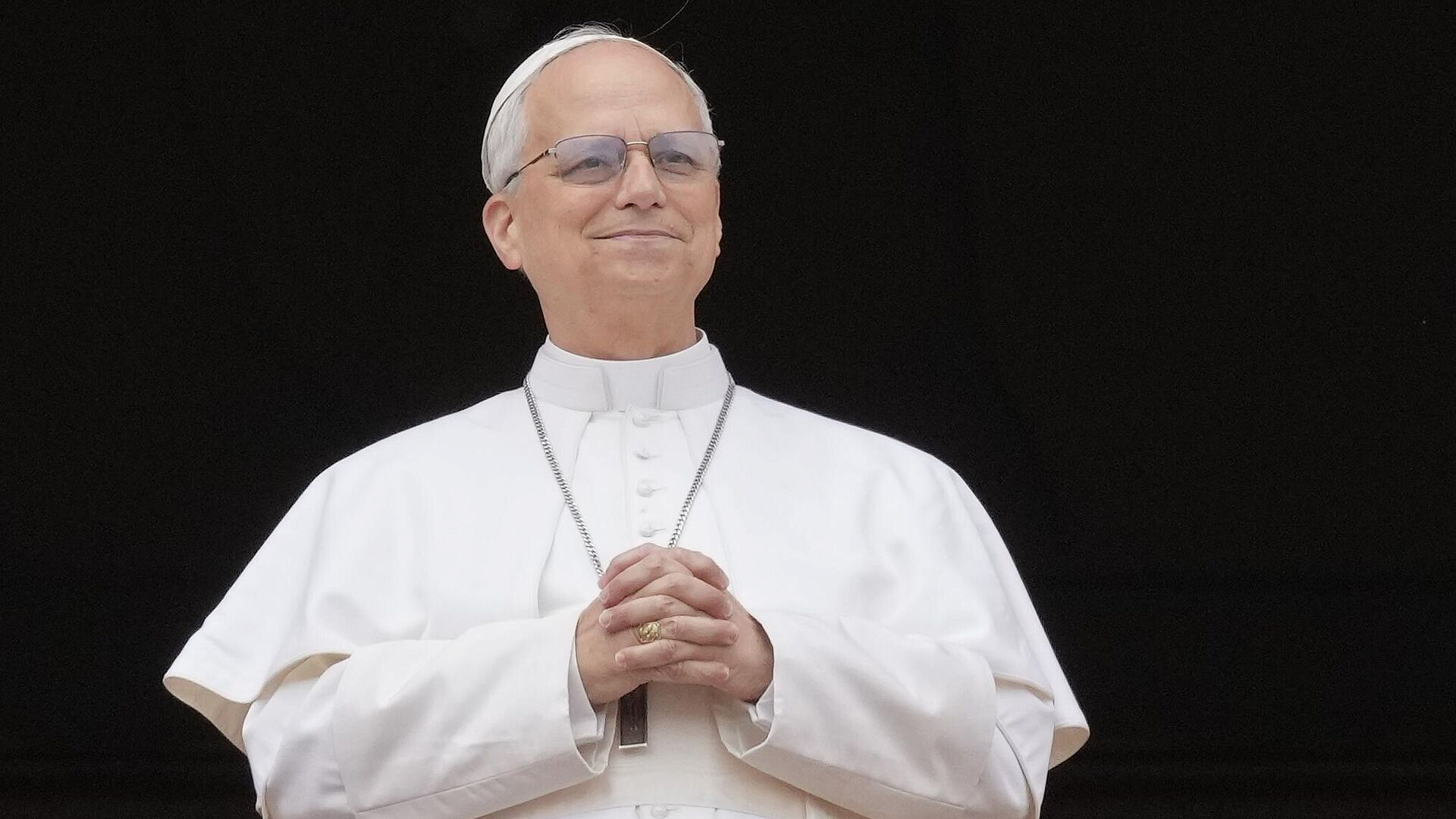 Папа римский Лев XIV впервые возглавил церемонию Крестного пути у Колизея