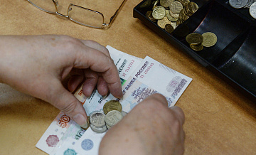 Часть россиян получат пенсии в июне досрочно​