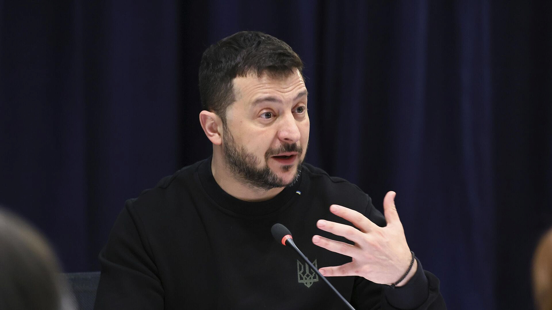 Медведев: исполнение приказов назначенных Зеленским лиц — преступление