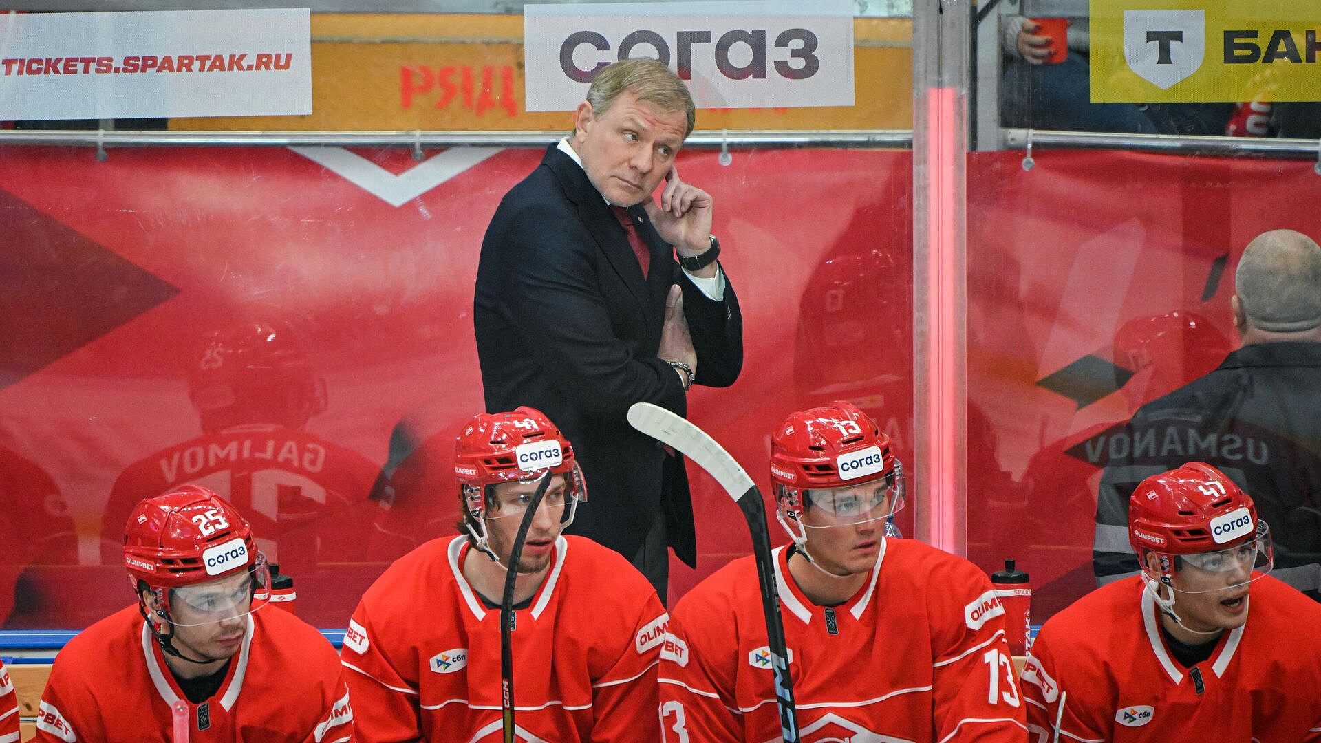 Тренер "Спартака" Жамнов пропустит ближайшие матчи КХЛ