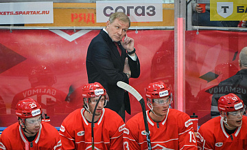 Тренер "Спартака" Жамнов пропустит ближайшие матчи КХЛ