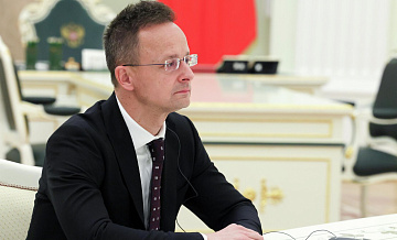 Сийярто обвинил Брюссель, Киев и Берлин в планах нефтяной блокады Венгрии