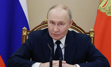 ВС России уверенно двигаются вперед, заявил Путин