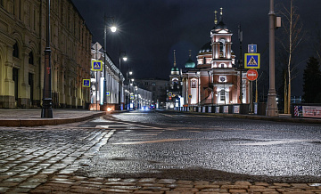 Синоптик рассказала, чем вызвано резкое потепление в Москве