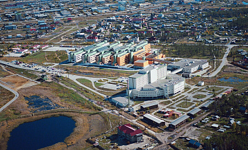 В Якутске в парке отдыха сошел с рельсов аттракцион