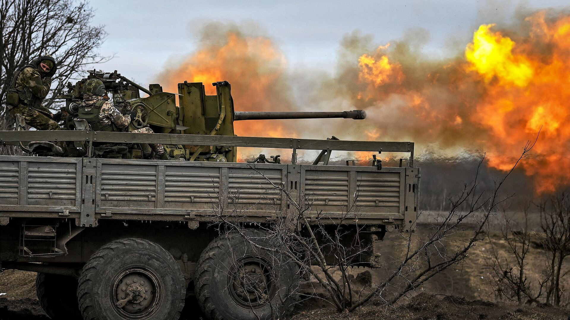 Артиллеристы уничтожили блиндаж с пехотой ВСУ в Запорожской области