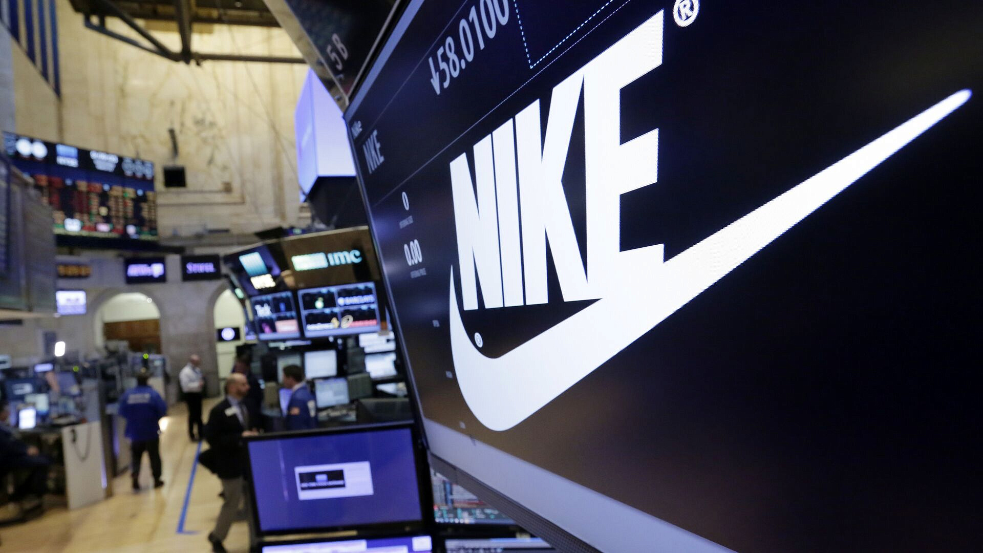 Nike продлил в России главный товарный знак