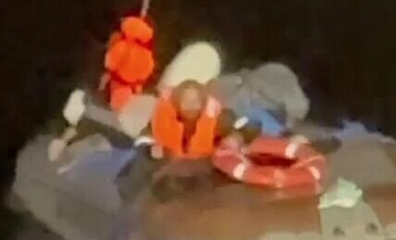 Выживший после дрейфа в Охотском море был в тяжелом состоянии