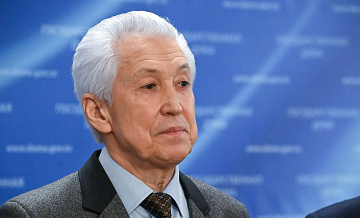 Глава фракции ЕР Васильев лидирует на праймериз по выборам в Госдуму