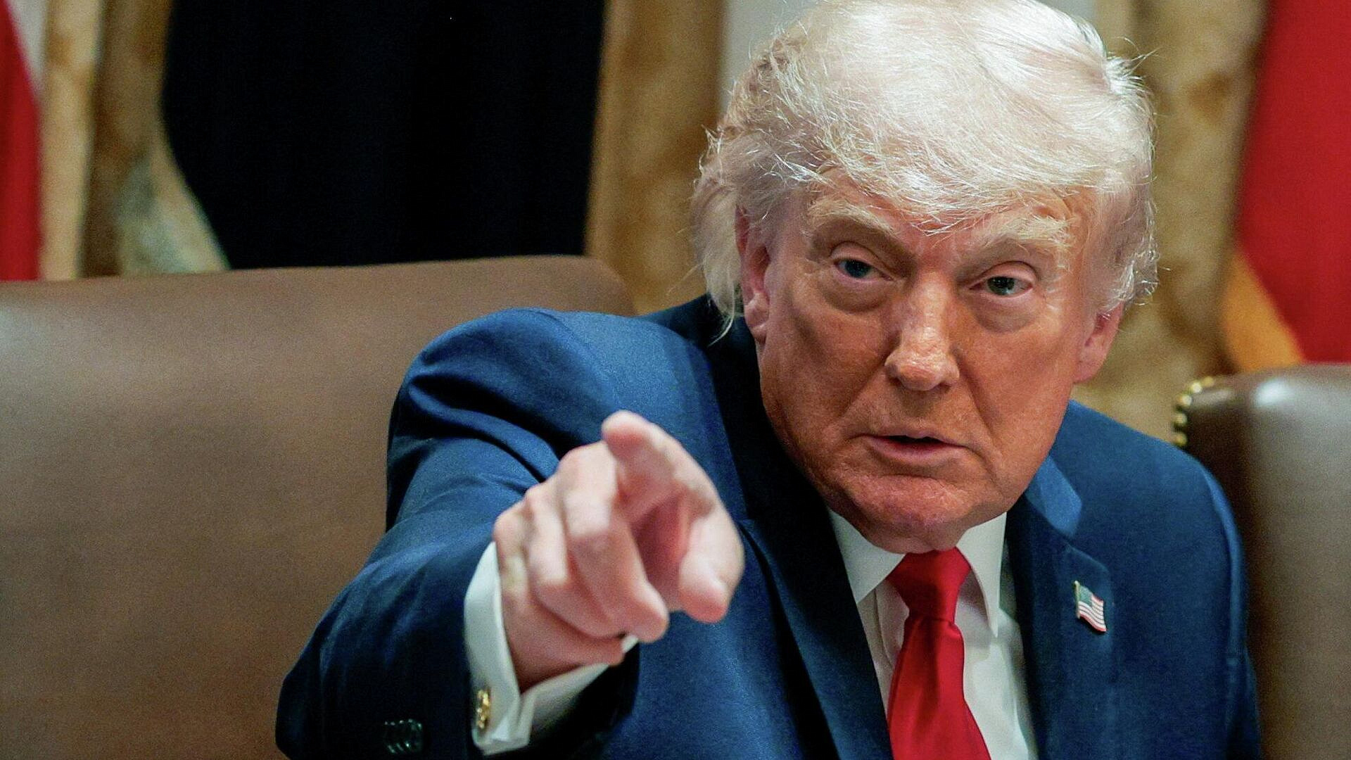 Трамп ужесточил условия сделки с Ираном, пишут СМИ