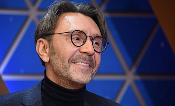 Сергей Шнуров развелся с женой