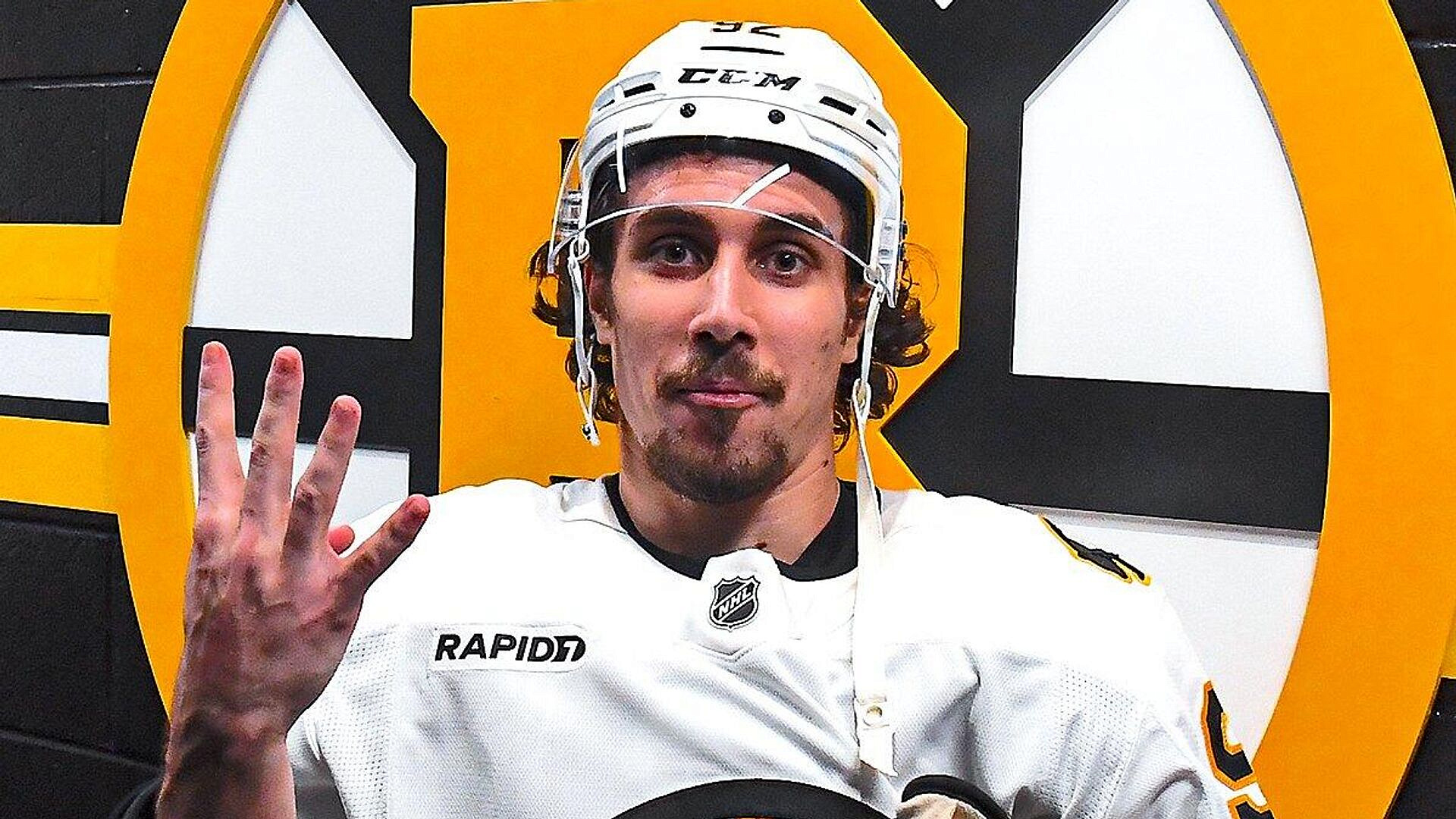 "������" ������� "������" � ���, ����������� �������� 11-� ����� � ������