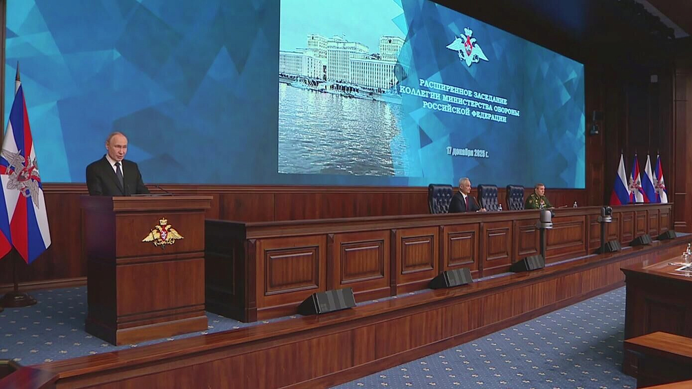 Россия доработает ракеты "Буревестник" и "Посейдон", заявил Путин