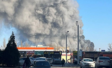 Пожар на складе в Ростове-на-Дону потушили