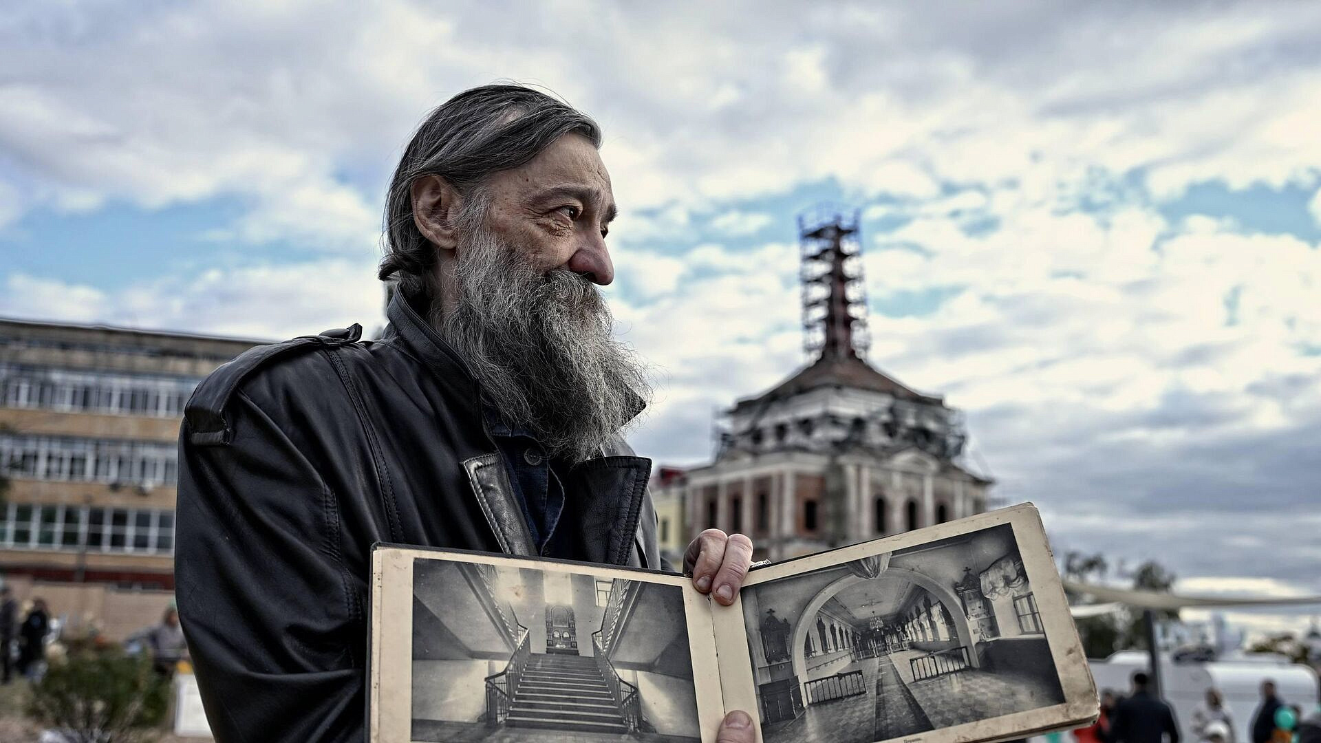 В Курске умер художник-авангардист и краевед Олег Радин