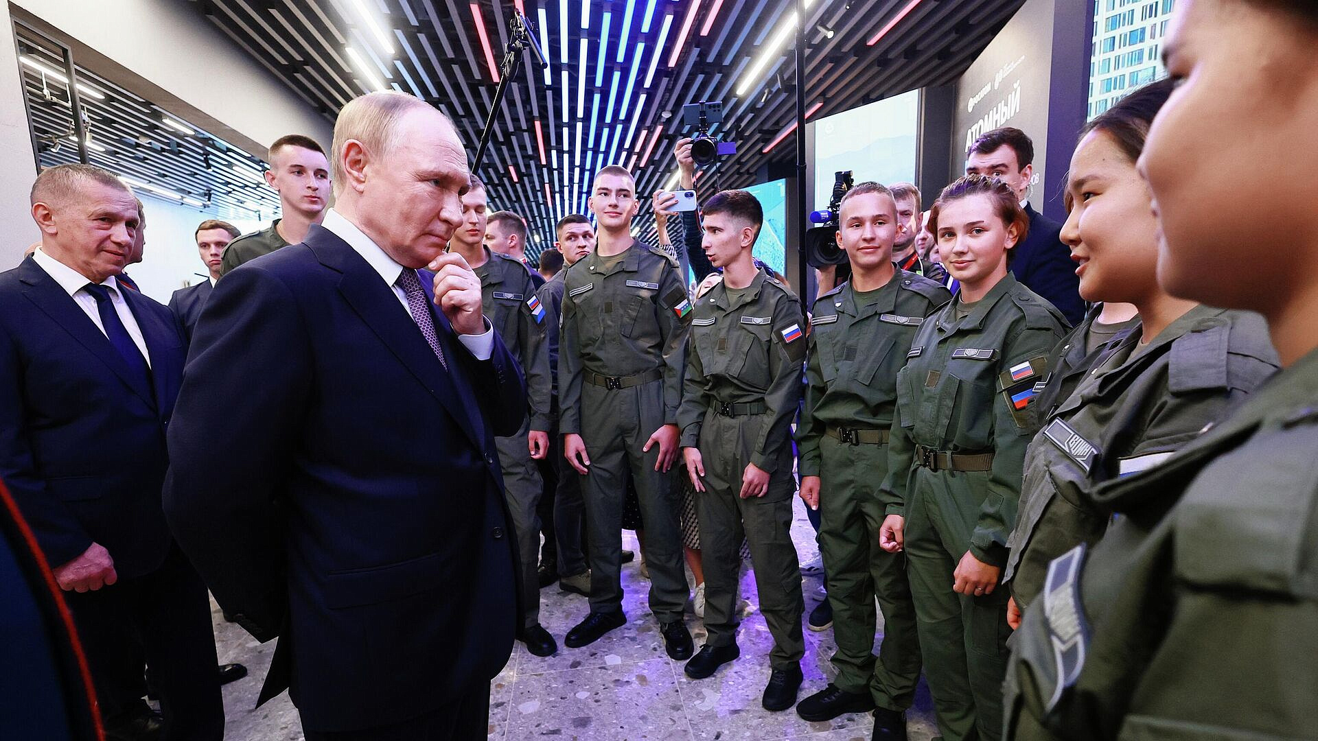 ����� ������ ����������� ����� ��������� ������ "����" �������