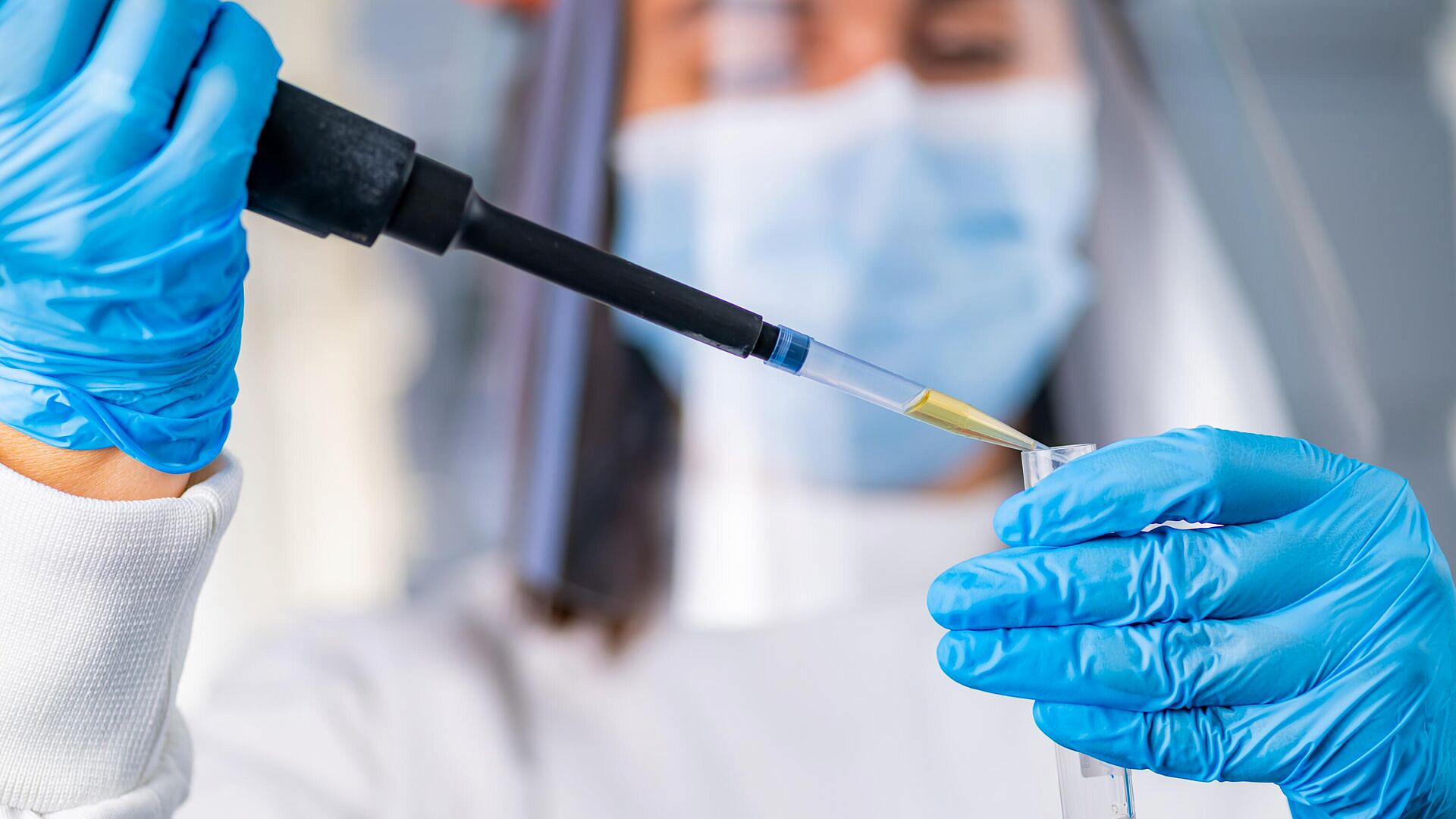 Ртищев назвал фигурантов военно-биологической деятельности США в Африке