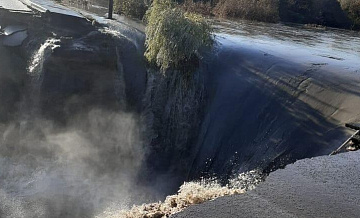 На Алтае устраняют последствия прорыва дамбы