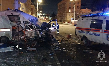 Врач рассказал о состоянии водителя скорой, пострадавшего в ДТП в Белгороде