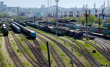 Поезд из Владивостока в Москву следует с опозданием на более чем 5,5 часов