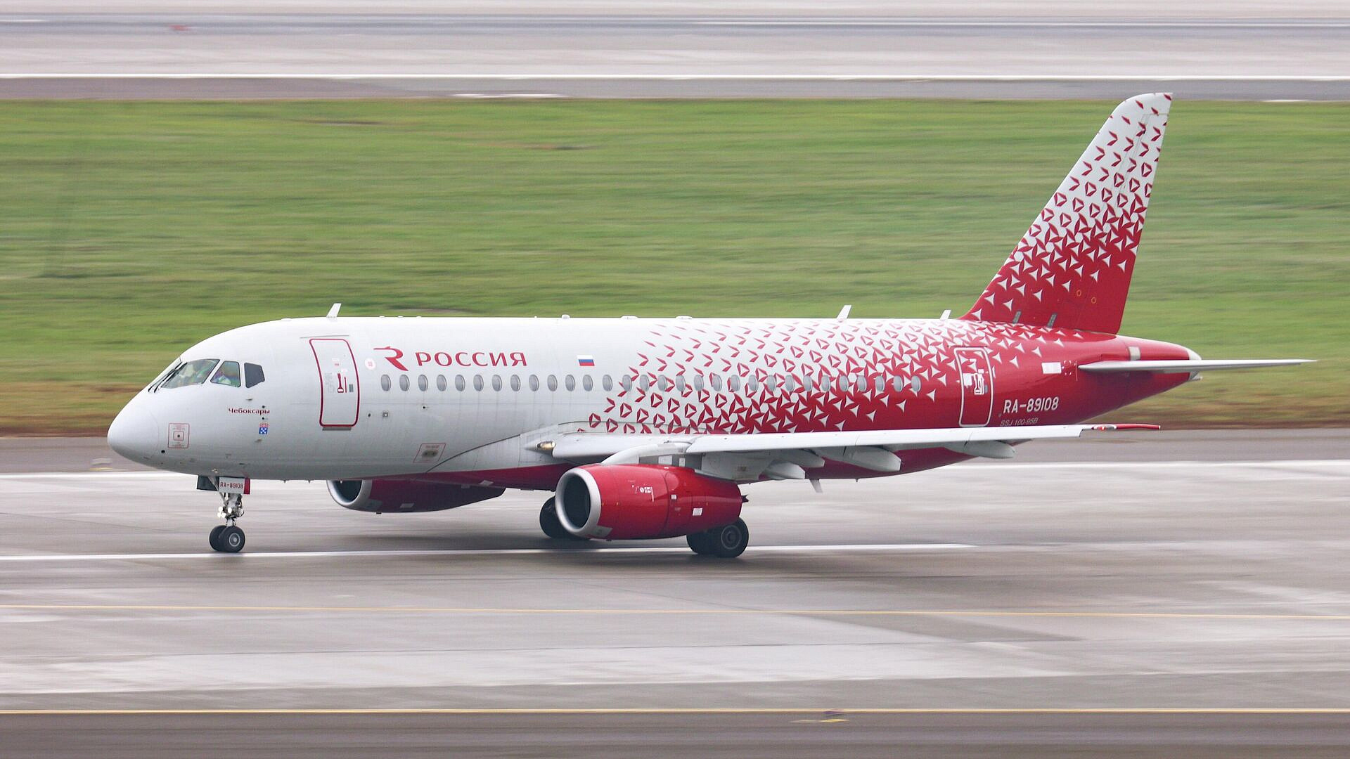 "Россия" переносит рейсы из-за ограничений в "Пулково"