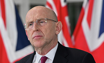 Министр обороны Британии придумал "невидимую руку" России, заявил Келин