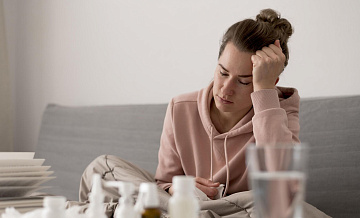 Врач рассказала, при какой погоде проще заразиться ОРВИ