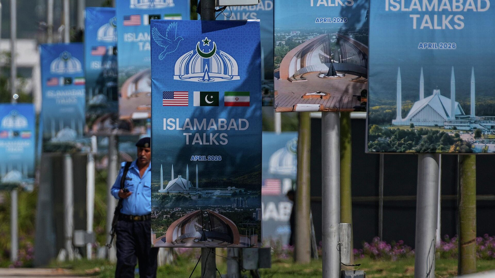 Тегеран не подтвердил визит своей делегации в Исламабад, сообщил источник