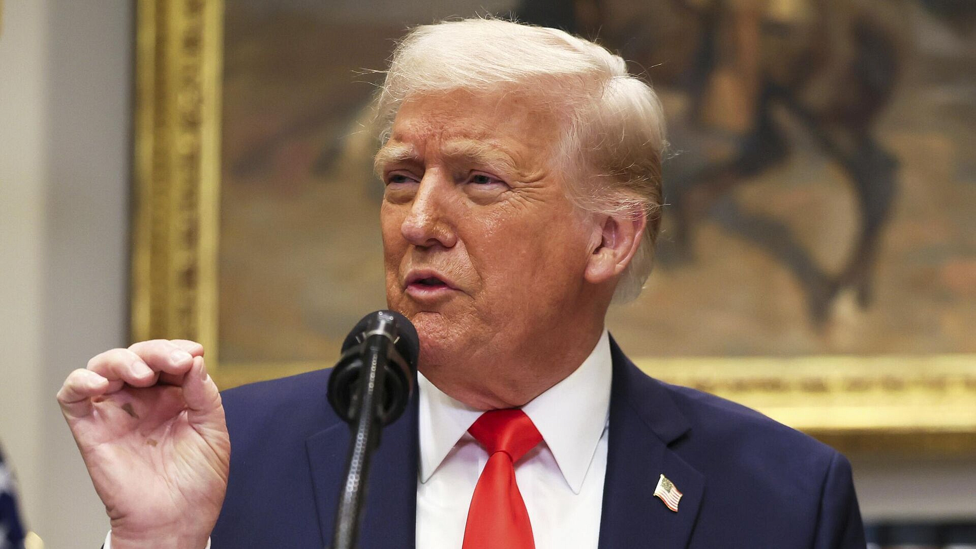 Более половины американцев не поддержали внешнюю политику Трампа Более половины американцев не поддержали внешнюю политику Трампа