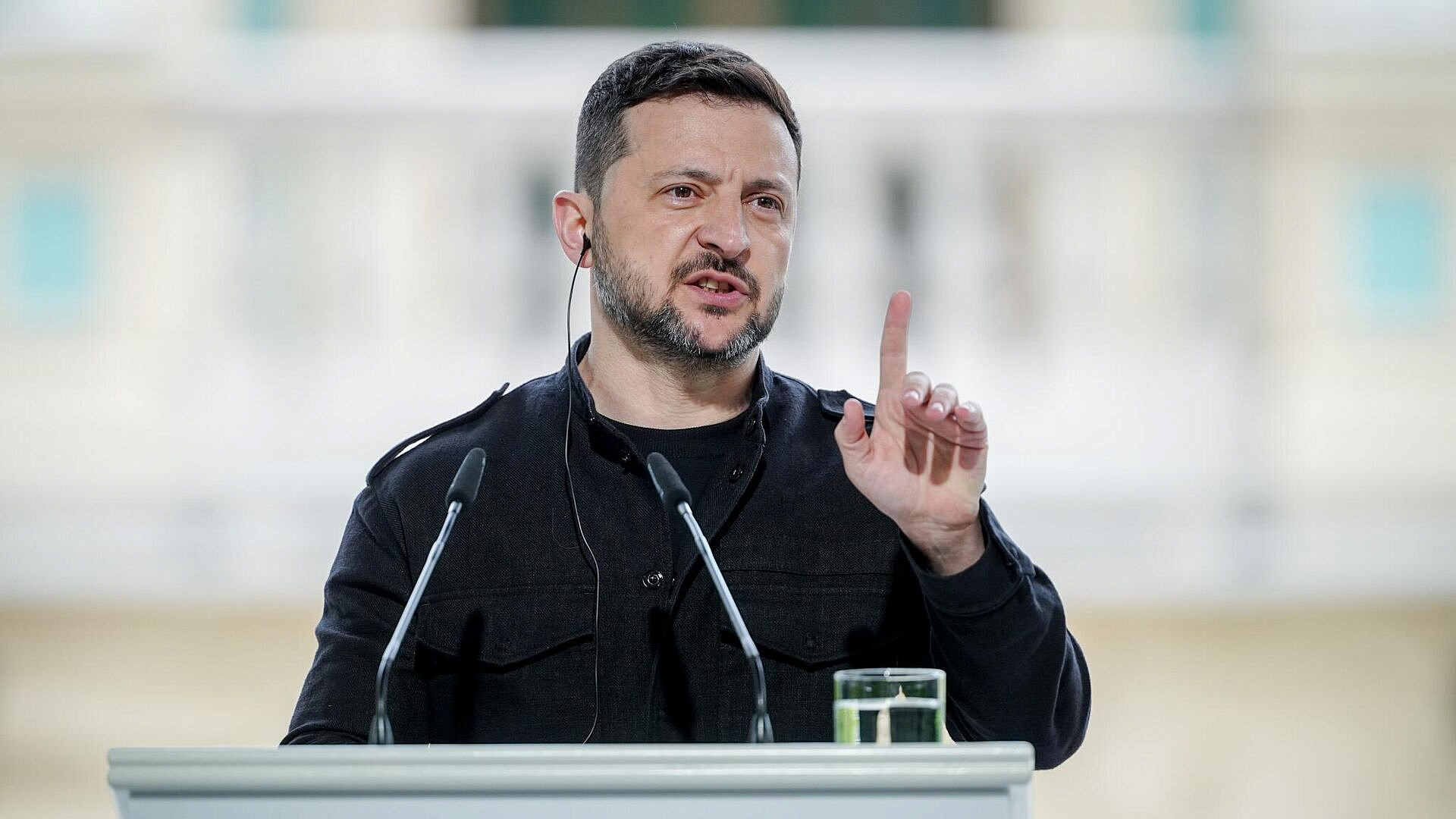 "Не усвоили": в Киеве выступили с предостережением по поводу Зеленского