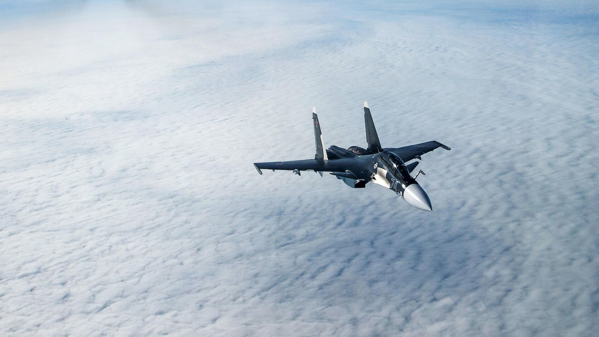 ���������� ������� ������ ���������� ���������� F-16 � ����