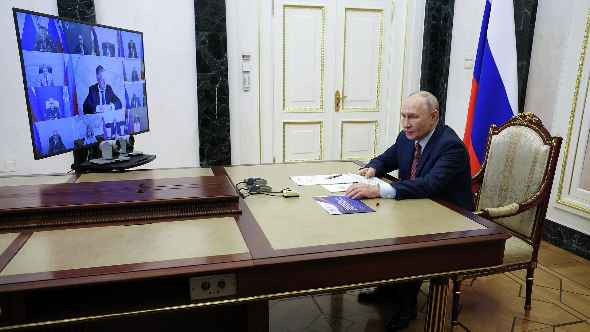Путин назвал число восстановленных объектов инфраструктуры в новых регионах