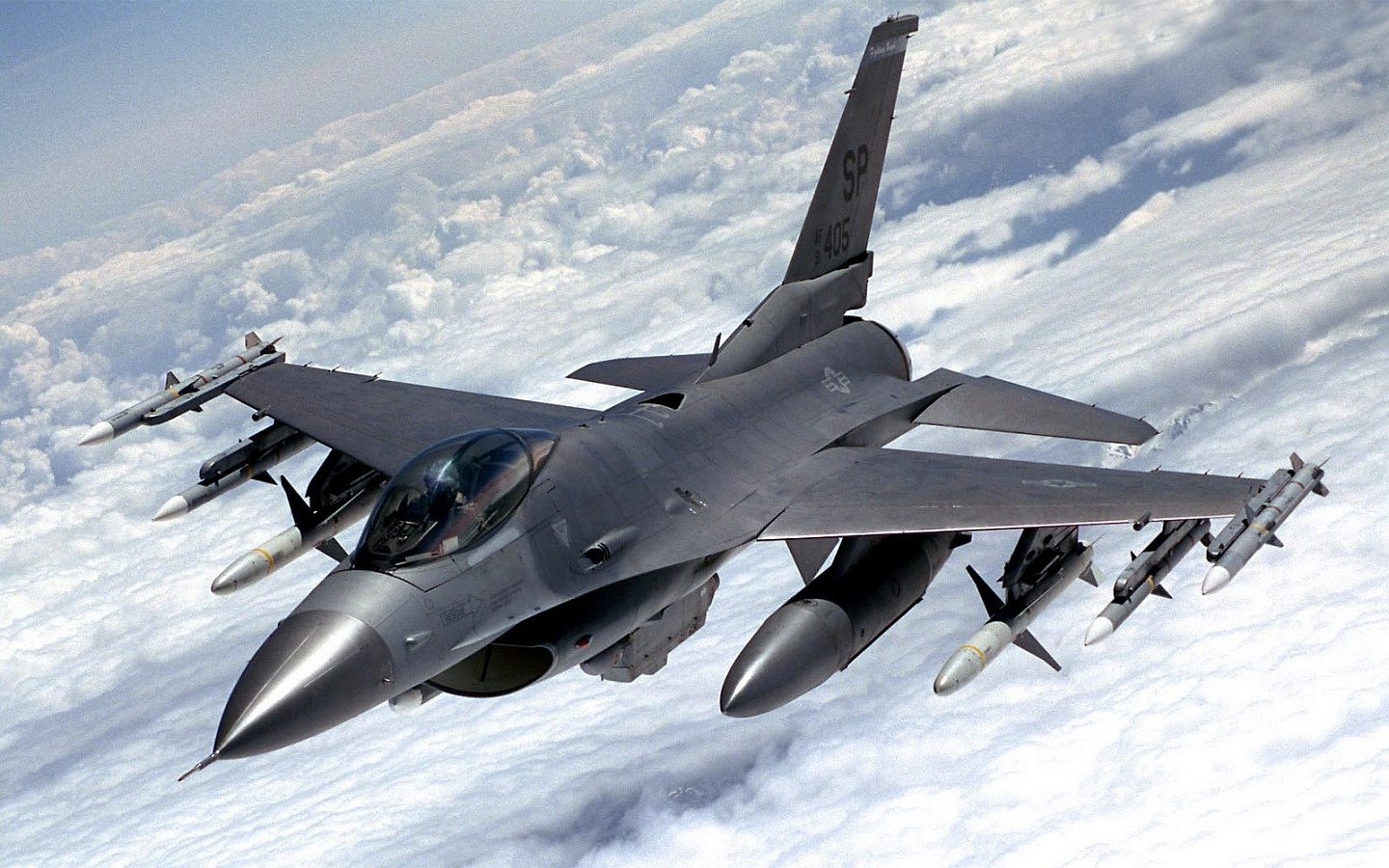        F-16