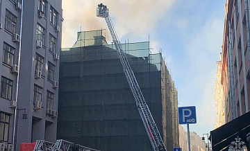 В центре Москвы потушили реконструируемое здание