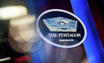 Пентагон перед закрытием бюджета купил рояль и крабов, заявили аналитики