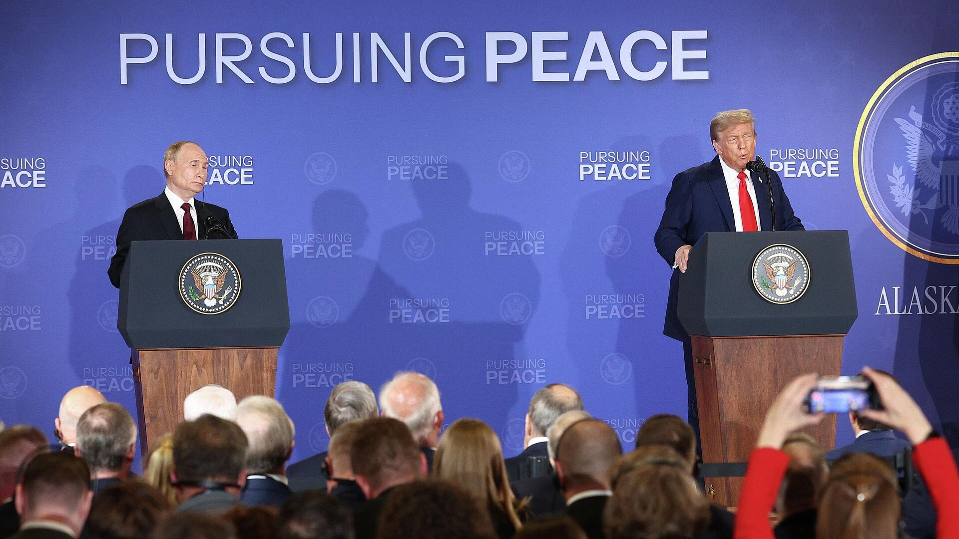 Отношения России и США скатились до самой низкой точки, заявил Путин