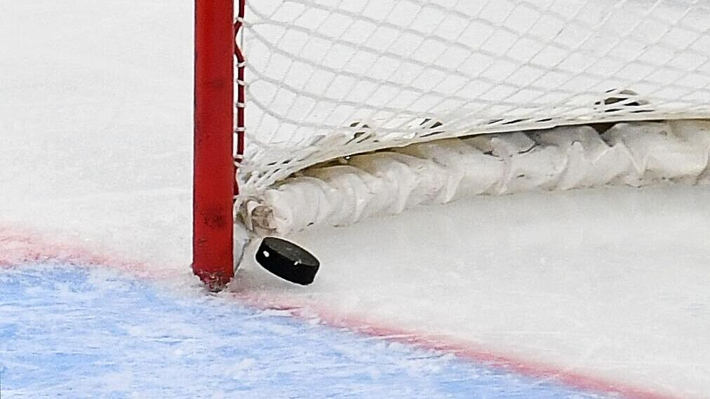 "Виннипег" обыграл "Колорадо" в матче НХЛ